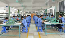 五金裝配生產(chǎn)線